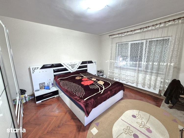 Casă cu 3 camere cu Canalizare în Micălaca