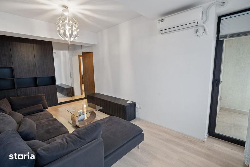 Apartament cu 2 camere, mobilat în Regie