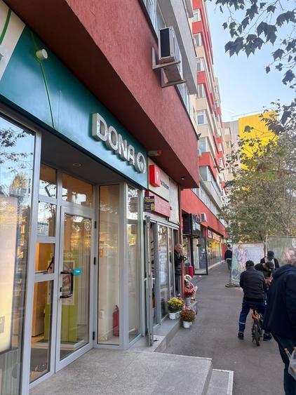 Spațiu comercial, de 64 mp, în Berceni