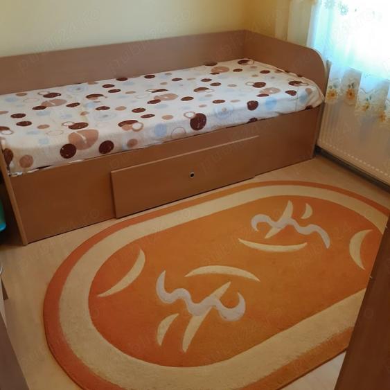 Garsonieră decomandată în Central