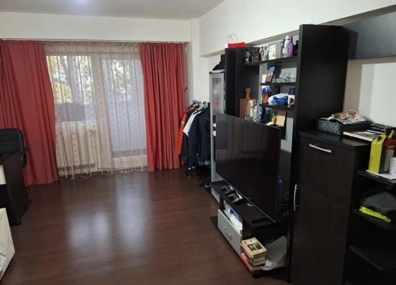 Apartament 2 Camere,13 Septembrie,bl.1980,reabilitat,et.1/10,DECOMANDAT,Amenajat - 1