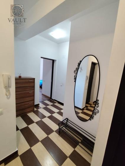 Apartament cu 3 camere decomandat, mobilat în Haliu