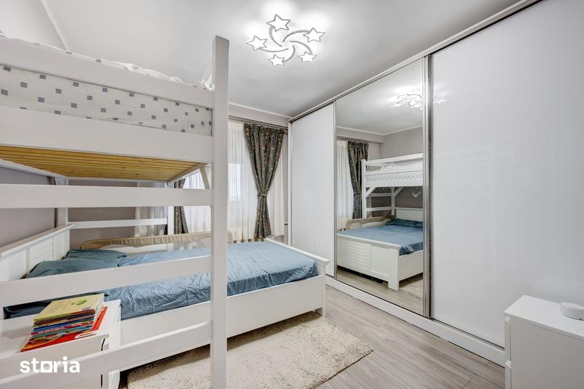 Apartament cu 3 camere decomandat în Decebal