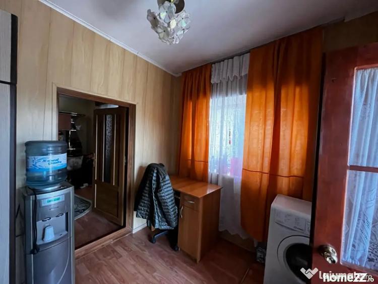 Casă cu 4 camere cu Teren 216 Mp în Păcii