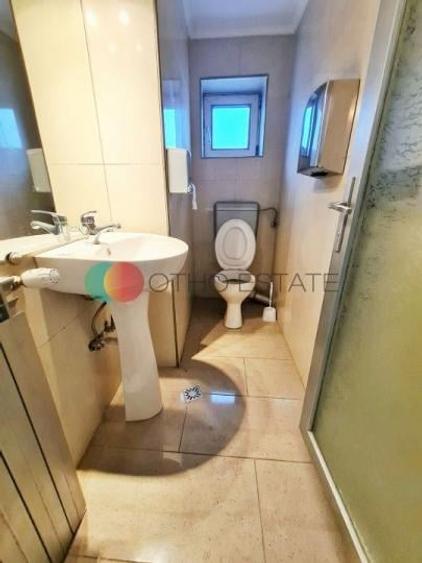 Birou, de 190 mp, în Romană
