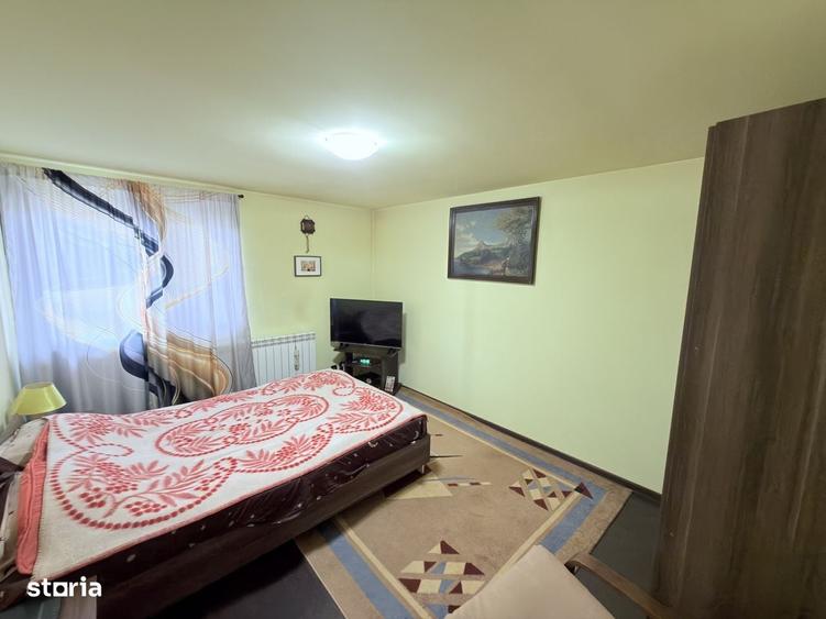 Casă cu 4 camere în Central