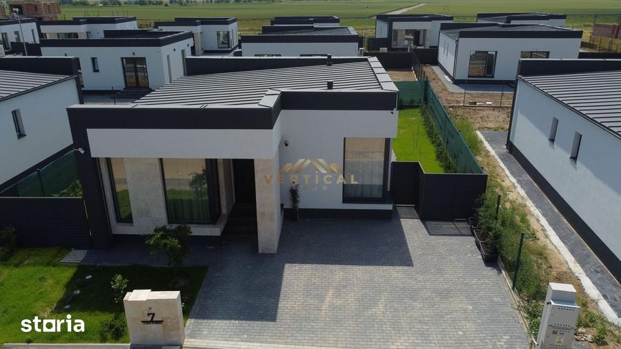 Casă cu 4 camere cu Teren 323 Mp în Vidra