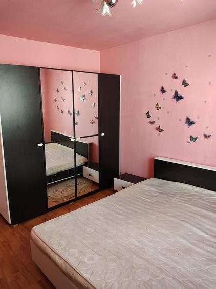 Apartament cu 2 camere decomandat în Exterior Vest