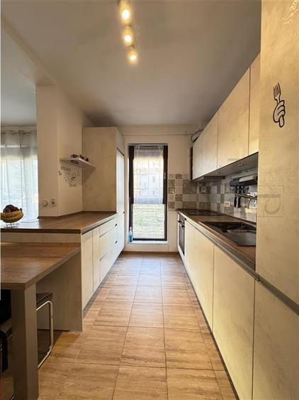 Apartament cu 2 camere semidecomandat în Giroc