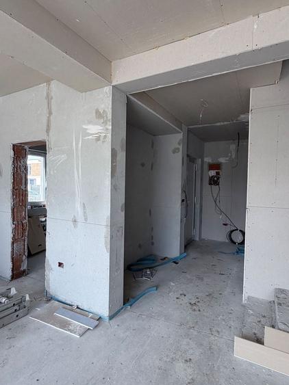 Duplex cu 4 camere cu Canalizare în Moșnița Nouă