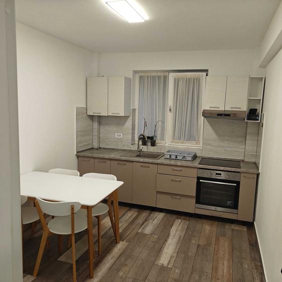 Apartament cu 2 camere decomandat în Moimești