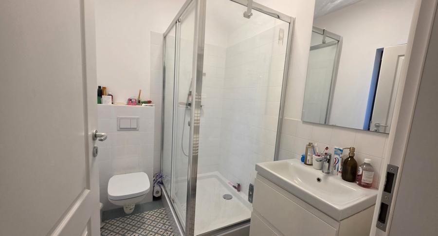 Duplex cu 4 camere cu Canalizare în Dumbrăvița