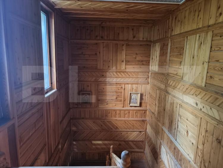 Casă individuală cu 8 camere cu Teren 1756 Mp în Câmpulung Moldovenesc