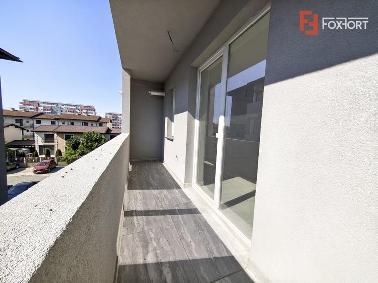 Apartament cu 2 camere decomandat în Giroc