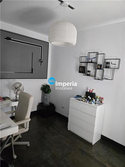 Apartament cu 3 camere decomandat în Copou
