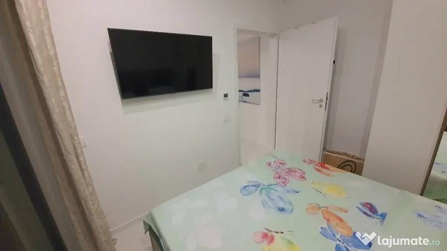Apartament cu 2 camere semidecomandat în Central