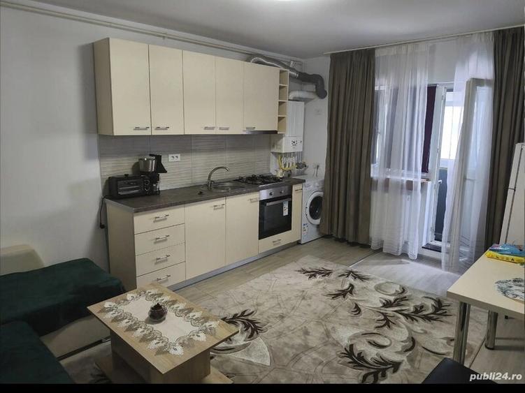 Apartament cu 2 camere semidecomandat în Theodor Pallady