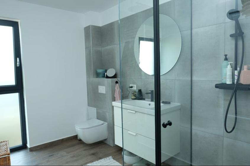 Duplex cu 5 camere cu Canalizare în Apahida