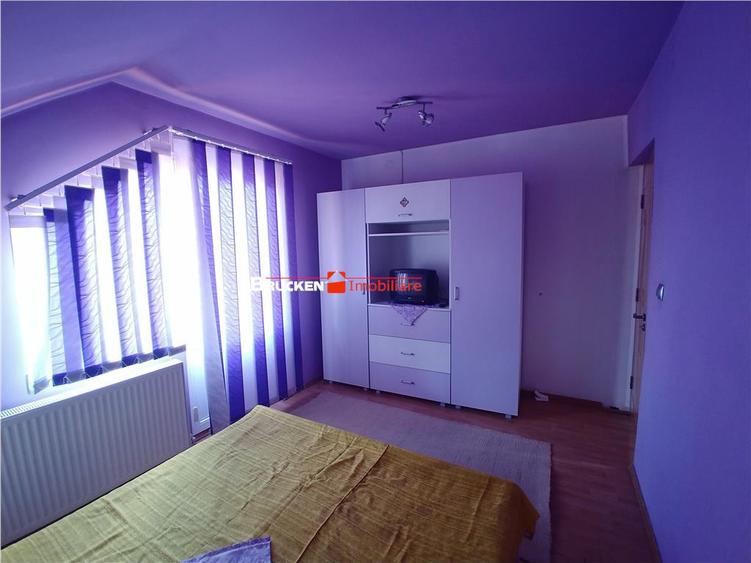 Casă cu 3 camere cu Teren 800 Mp în Central