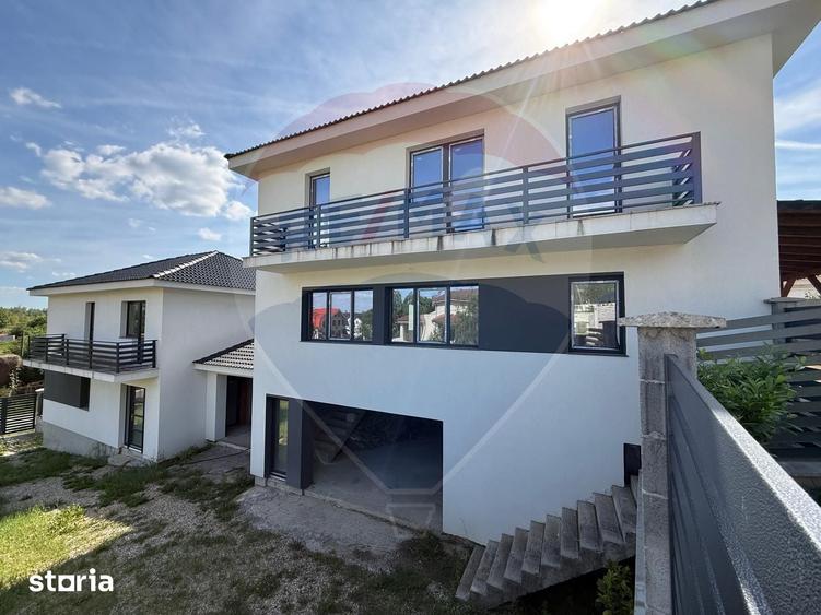 Casă cu 5 camere cu Teren 343 Mp în Podgoria