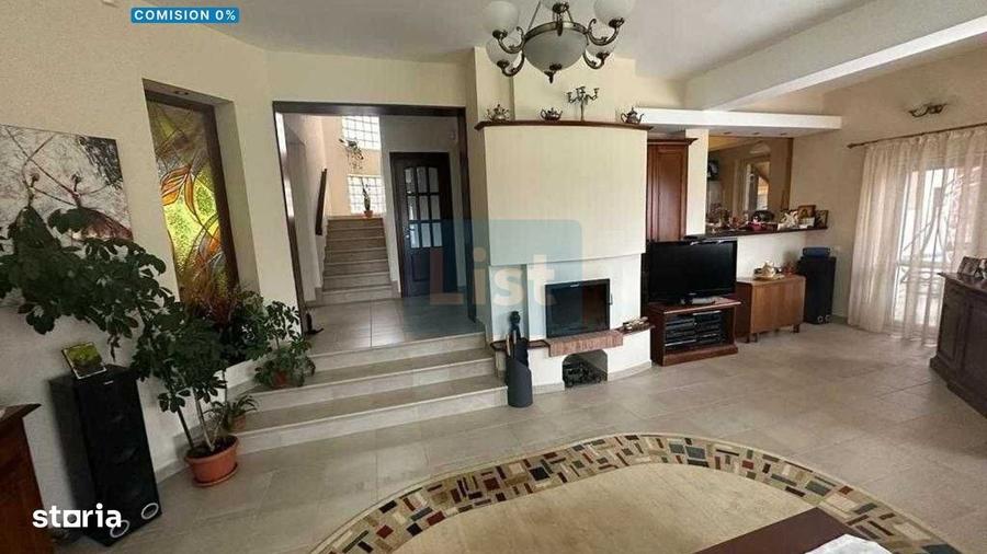 Casă cu 4 camere în Chicerea