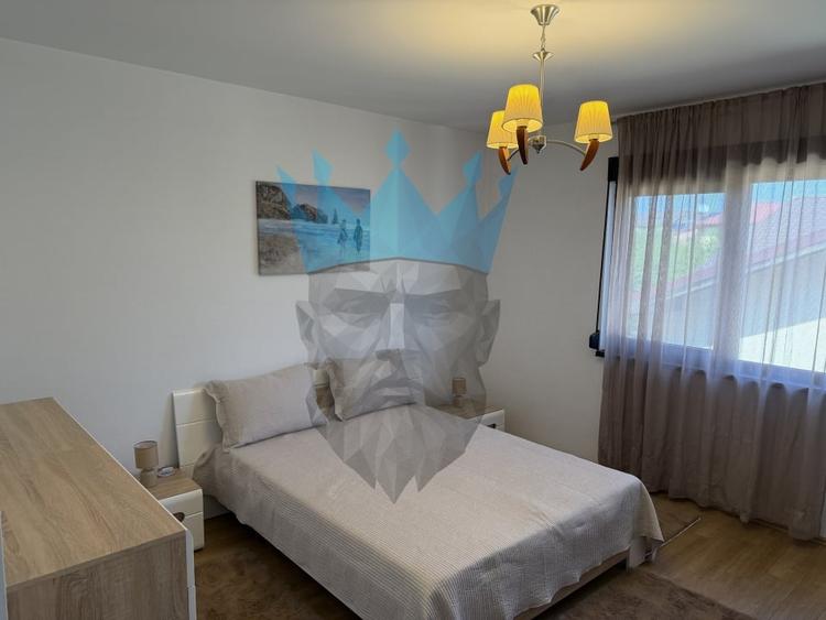 Duplex cu 4 camere cu Canalizare în Băneasa
