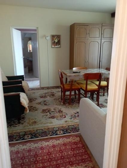 Apartament cu 2 camere semidecomandat, mobilat în Central