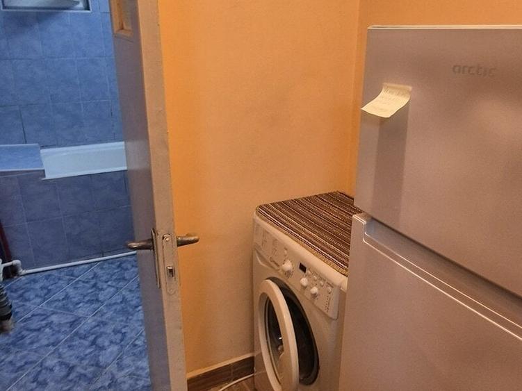 Apartament cu 2 camere semidecomandat în Ferentari