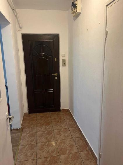 Apartament cu 2 camere decomandat în Drumul Carului