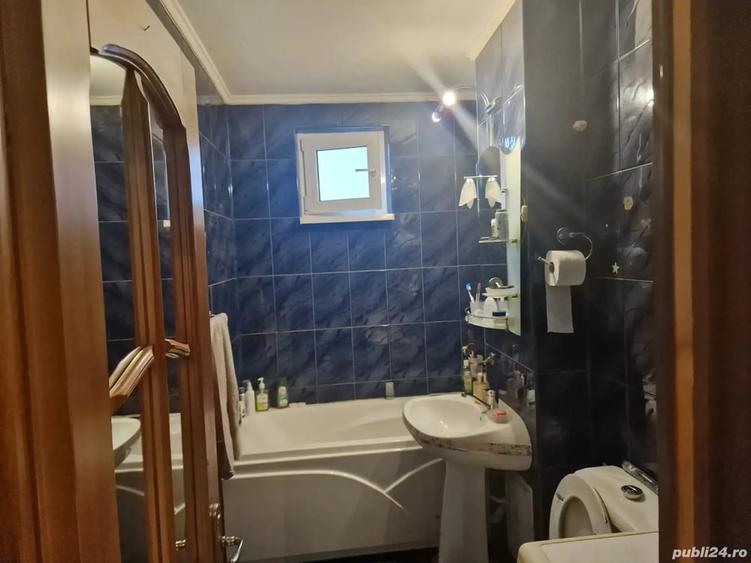 Apartament cu 2 camere decomandat în Precista