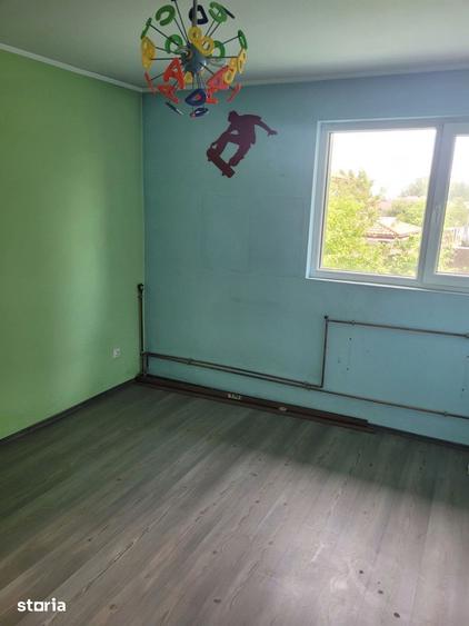 Casă cu 6 camere cu Teren 511 Mp în Central