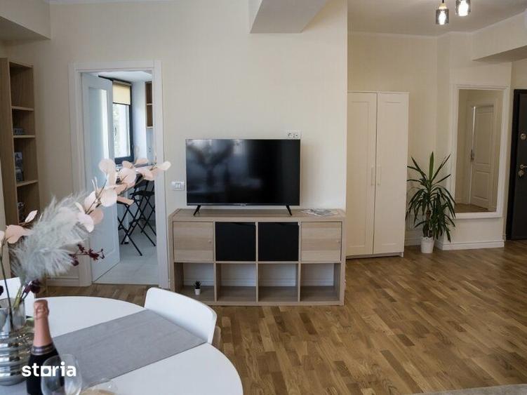 Apartament cu 3 camere în Centrul Civic
