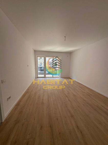 Apartament cu 2 camere decomandat în Apărătorii Patriei