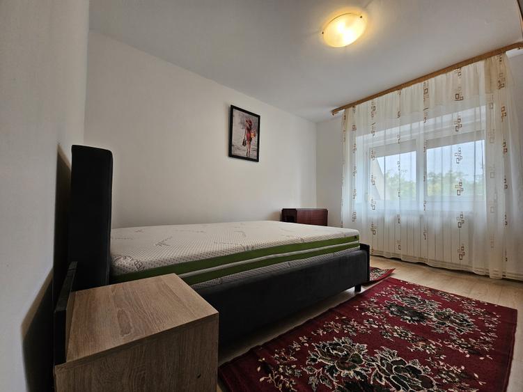 Apartament cu 2 camere decomandat în Gara