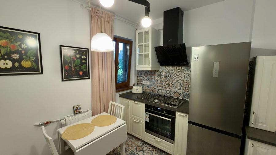 Apartament cu 2 camere decomandat, mobilat în Drumul Taberei