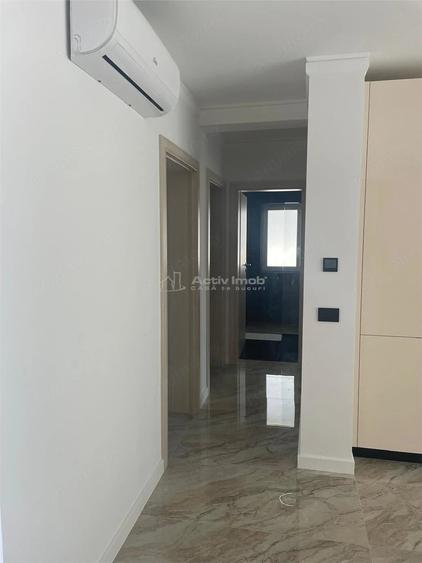 Casă cu 4 camere cu Teren 614 Mp în Vladimirescu