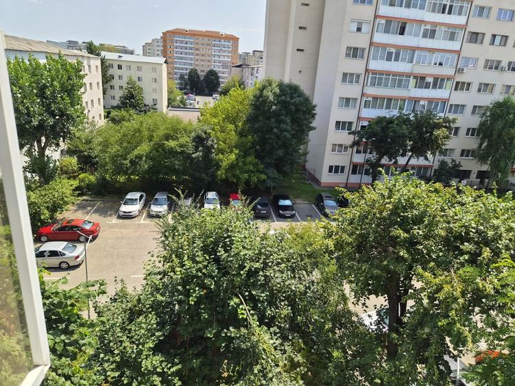 Vand apartament 2 camere - 6