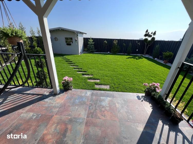 Casă cu 5 camere cu Teren 450 Mp în Central
