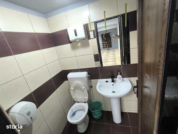 Spațiu comercial, de 53 mp, în Balada