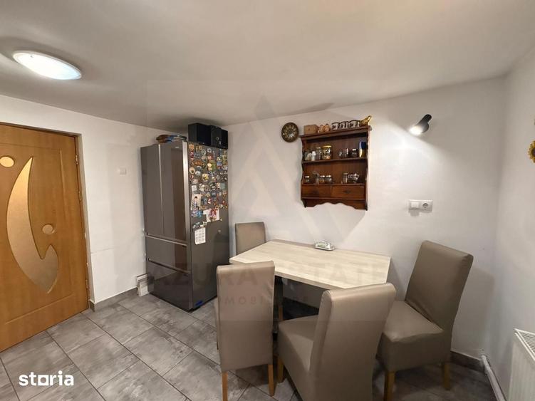 Casă cu 5 camere cu Teren 250 Mp în Lazaret