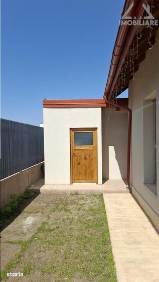 Casă cu 4 camere cu Teren 400 Mp în Rediu
