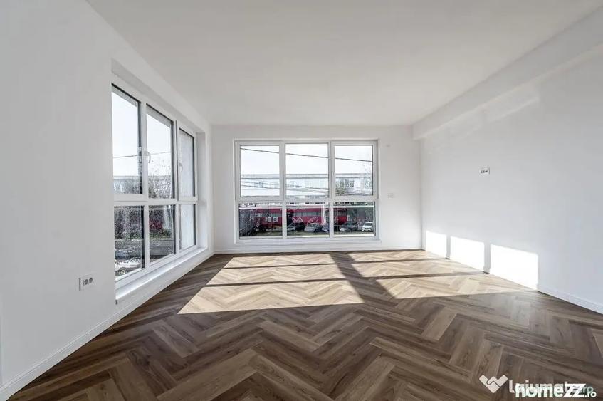 Spațiu comercial, de 366 mp, în Pârneava