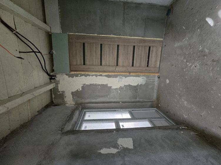 Casă cu Teren 450 Mp în Scurtești