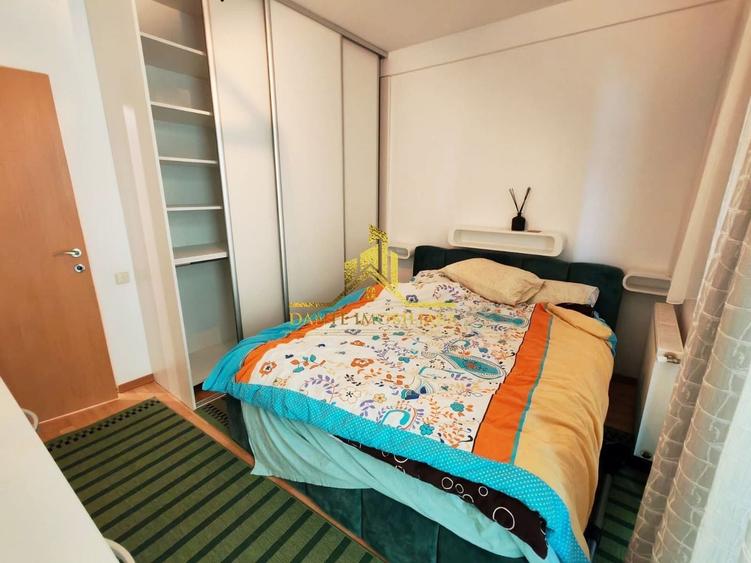 Apartament cu 2 camere semidecomandat, mobilat în Bună Ziua