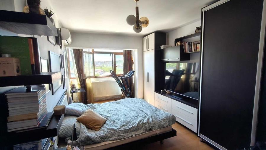 Apartament cu 3 camere decomandat în Frumoasa