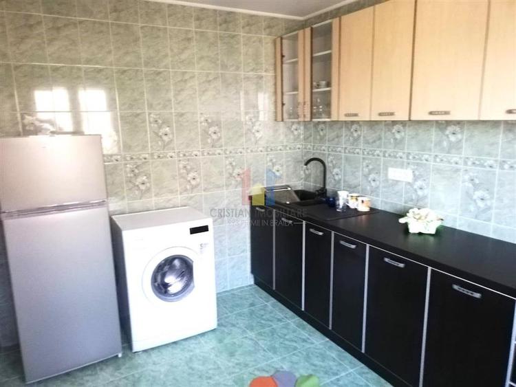 Apartament cu 4 camere semidecomandat în Hipodrom