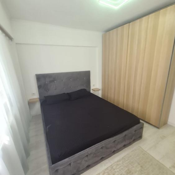 Inchiriez apartament ( Varuna) - 1