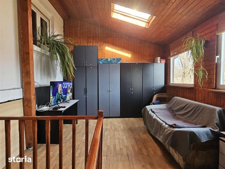 Casă cu 4 camere cu Teren 450 Mp în Trei Stejari