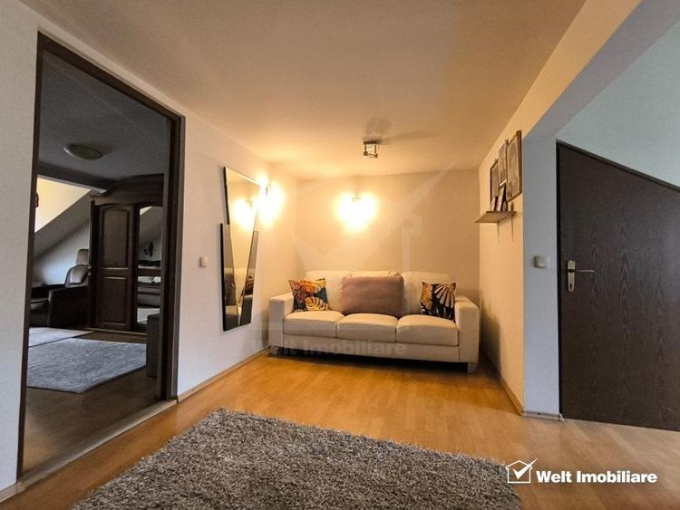 Casă individuală cu 13 camere cu Canalizare în Calea Turzii