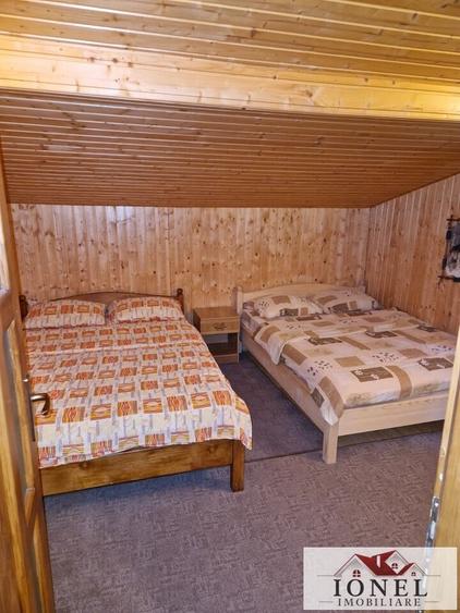 Casă individuală cu 5 camere cu Teren 1078 Mp în Strungari